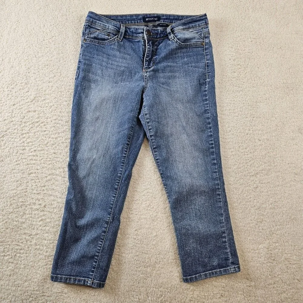 Bandolino‎ Selene Jeans Women's Size 4 Cropped Light Blue Denim Missy